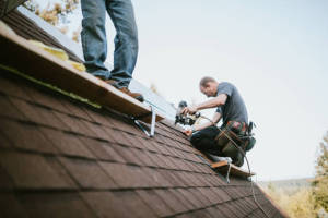 Local Roofers in Weston, MA